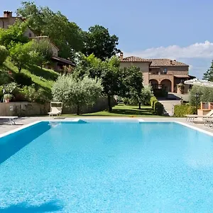 Casale Giulia , Volterra Italien